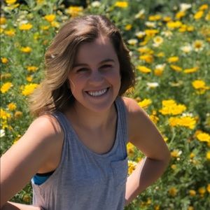 Meet your Posher, Valya